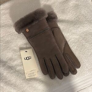 UGG Stormy Grey Seamless Tech Gloves